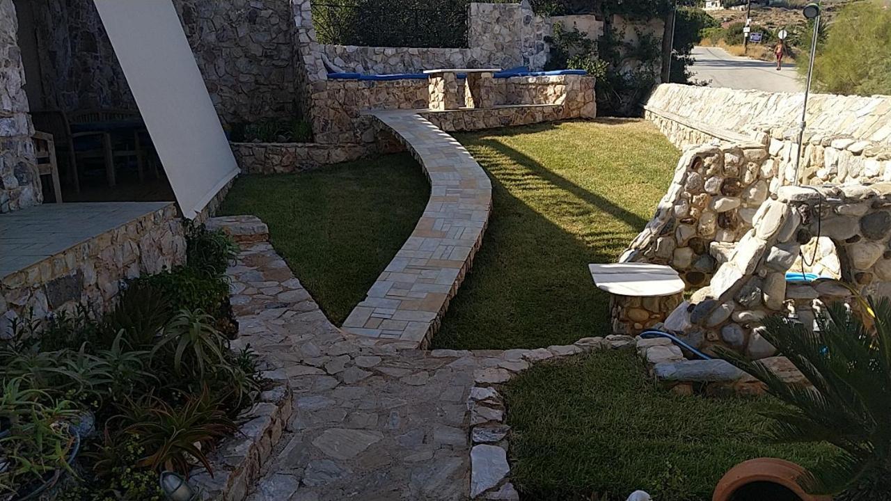 Το Πετρινο Villa Agia Marina Mikrolimanou Exteriör bild